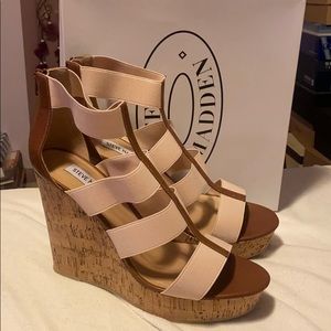 NWT Steve Madden Wedges Size 12